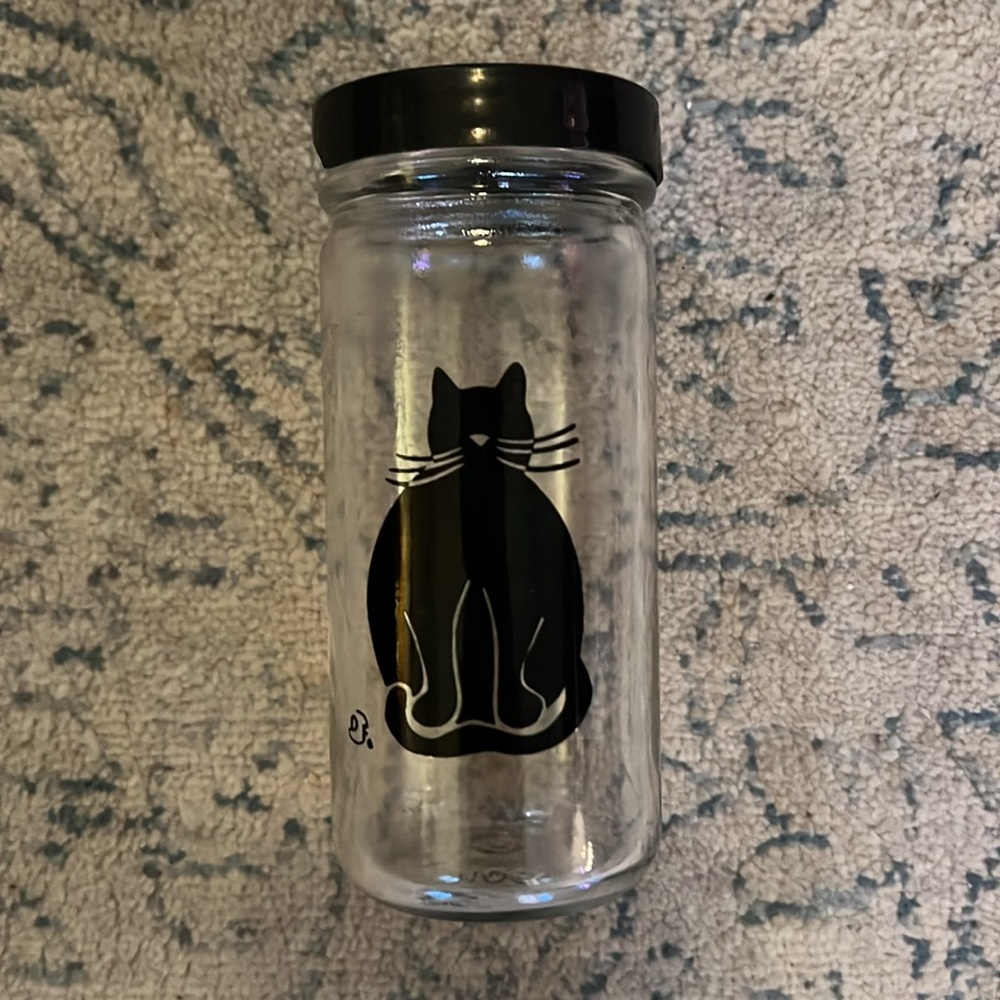 Vintage cat glass jar- cracked lid. Still screws on and tightens